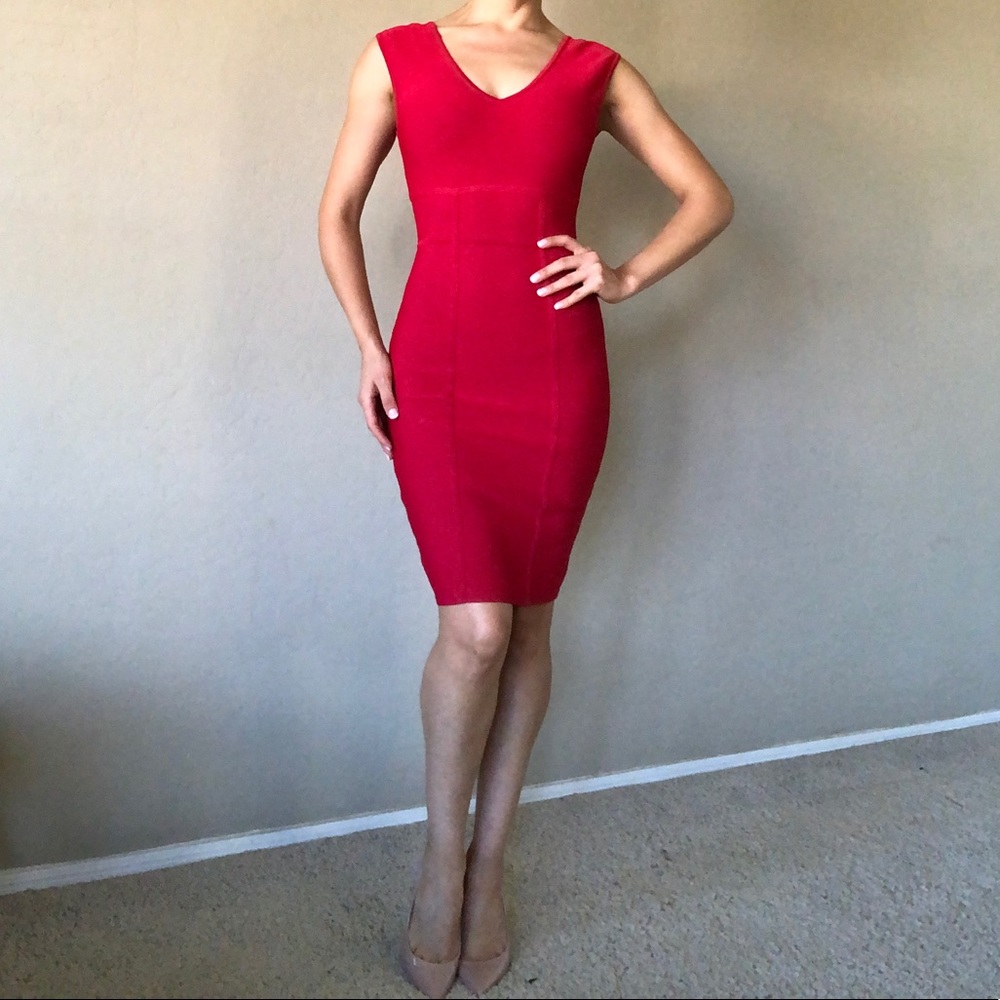BCBGMAXAZRIA Sexy red dress